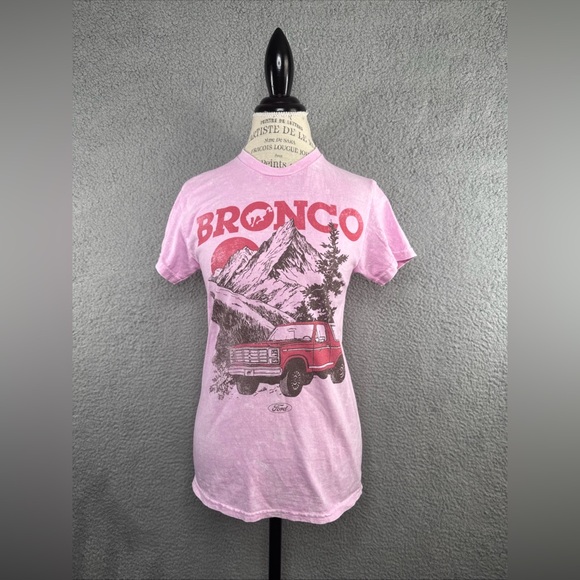 Ford Bronco Pink Short Sleeve T Shirt Women’s Size Small NWOT - Picture 1 of 9